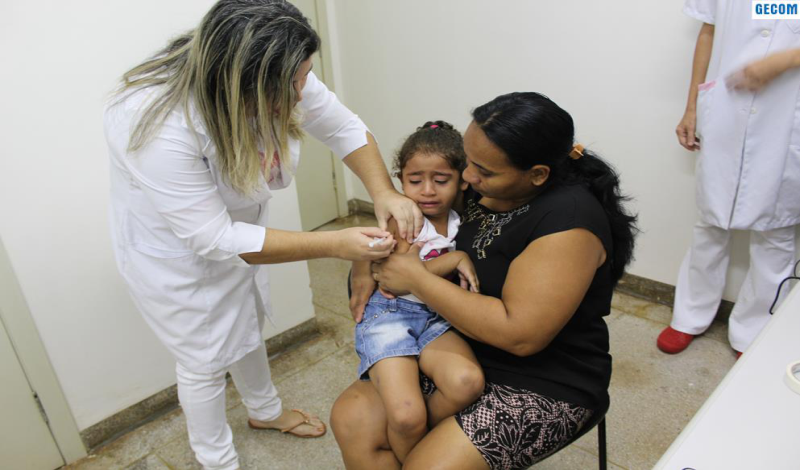 Imagem destaque notícia COM DIA D, ARAPORÃ ALCANÇA 78% DE COBERTURA VACINAL NA CAMPANHA CONTRA A PÓLIO E SARAMPO