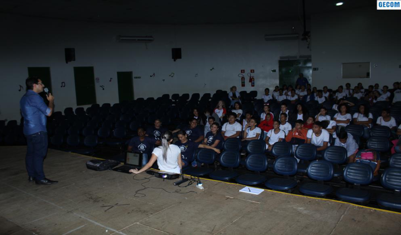 Imagem destaque notícia DST &Eacute; TEMA DE PALESTRA DO PROGRAMA A&Ccedil;&Atilde;O SA&Uacute;DE NA ESCOLA