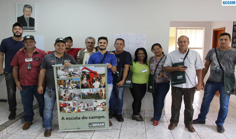 Imagem destaque notícia SERVIDORES DA SEAGRO E DA SECRETARIA DE OBRAS PARTICIPAM DE TREINAMENTO SOBRE OPERAÇÃO DE GPS