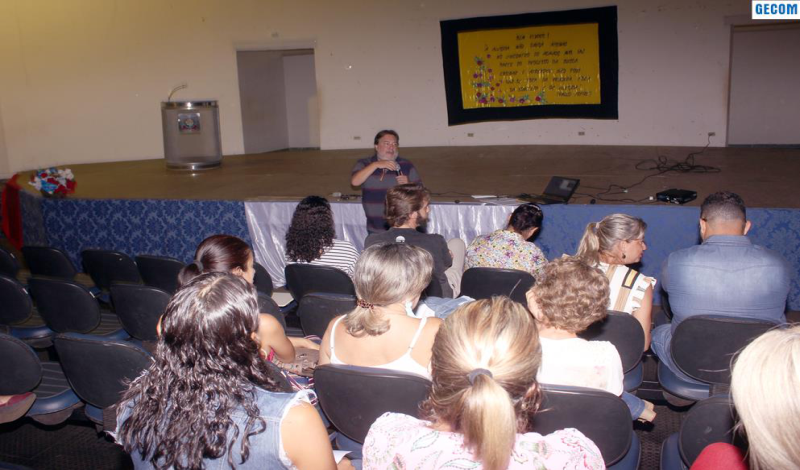 Imagem destaque notícia PALESTRA MOTIVACIONAL MARCA PREPARA&Ccedil;&Atilde;O PARA O ANO LETIVO