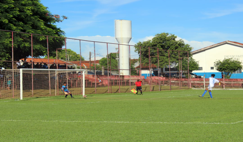Imagem destaque notícia ARA e Ponte Preta vencem rodada do Varzeano e reforçam nome de Araporã na competição
