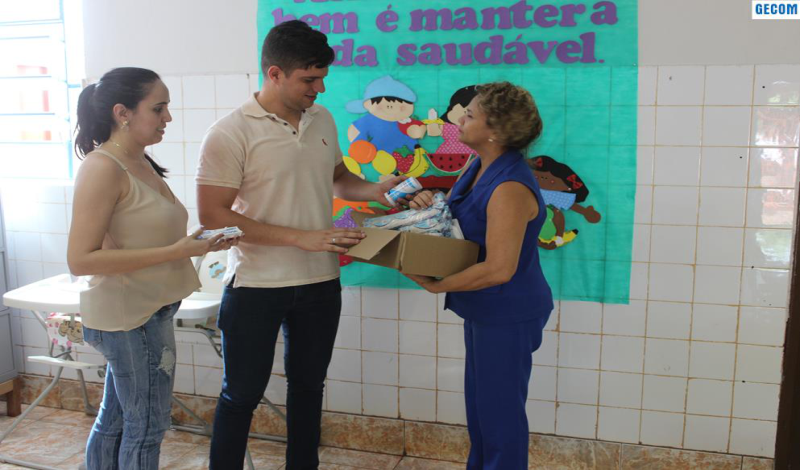 Imagem destaque notícia SAÚDE ENTREGA KIT DE PRIMEIROS SOCORROS NAS ESCOLAS