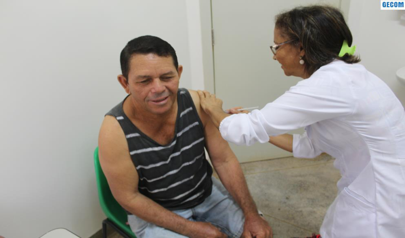 Imagem destaque notícia SAÚDE MOBILIZA EQUIPE PARA O DIA DE VACINAÇÃO CONTRA A GRIPE