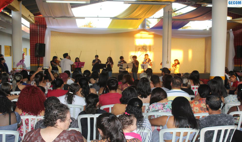 Imagem destaque notícia CEMEI EROTILDES HOMENAGEIA M&Atilde;ES COM APRESENTA&Ccedil;&Otilde;ES E SORTEIO DE BRINDES