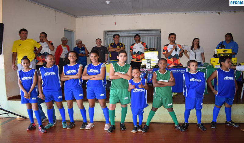 Imagem destaque notícia BOM DE BOLA E BOM NA ESCOLA