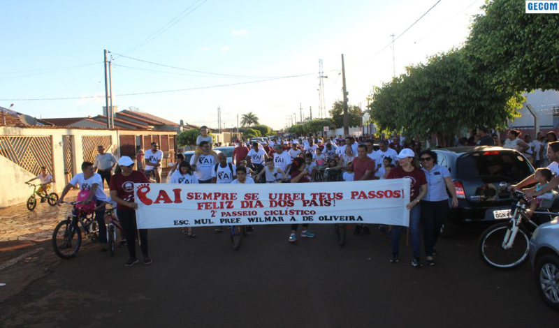 Imagem destaque notícia ESCOLA PREFEITO WILMAR ALVES DE OLIVEIRA COMEMORA DIA DOS PAIS COM PASSEIO CICL&Iacute;STICO