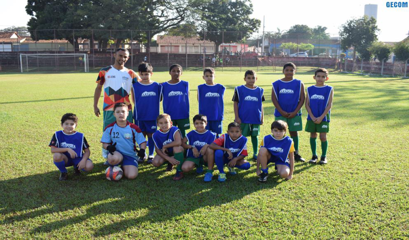 Imagem destaque notícia AMISTOSO REÚNE ALUNOS DE ESCOLINHAS DE ARAPORÃ E ITUMBIARA