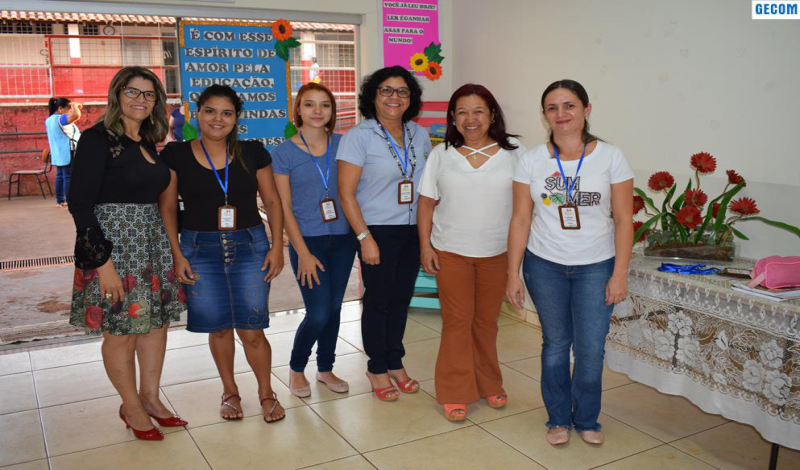 Imagem destaque notícia ESCOLA PREFEITO WILMAR RECEBE VOLUNT&Aacute;RIOS DO PROGRAMA MAIS ALFABETIZA&Ccedil;&Atilde;O