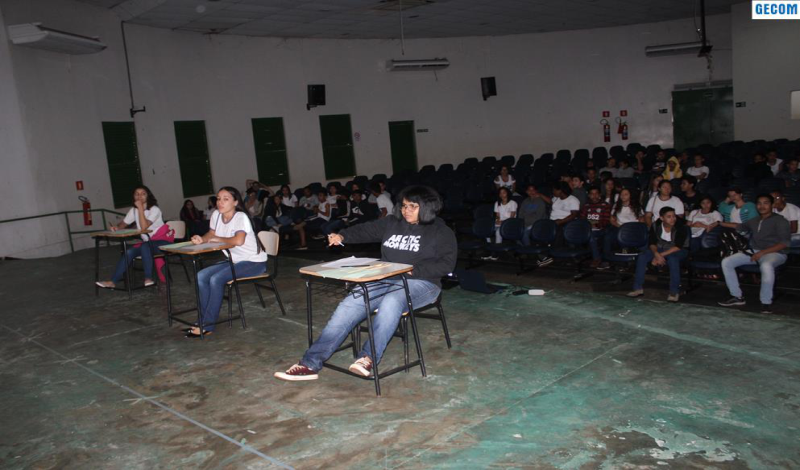 Imagem destaque notícia OLIMP&Iacute;ADA DE PORTUGU&Ecirc;S E MATEM&Aacute;TICA PREPARAM ALUNOS PARA AVALIA&Ccedil;&Otilde;ES EXTERNAS