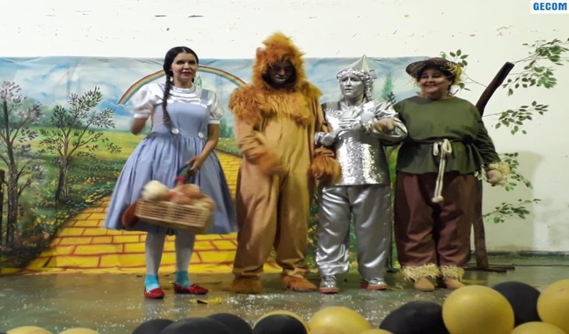 Imagem destaque notícia ESCOLA OLINTHA APRESENTA TEATRO COMO ARTE PARA O ENSINO