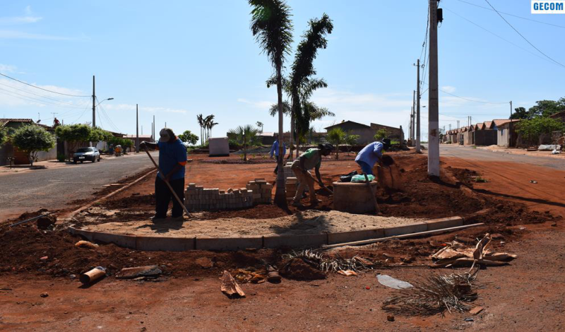 Imagem destaque notícia PREFEITURA INICIA A CONSTRUÇÃO DE MAIS UMA PRAÇA