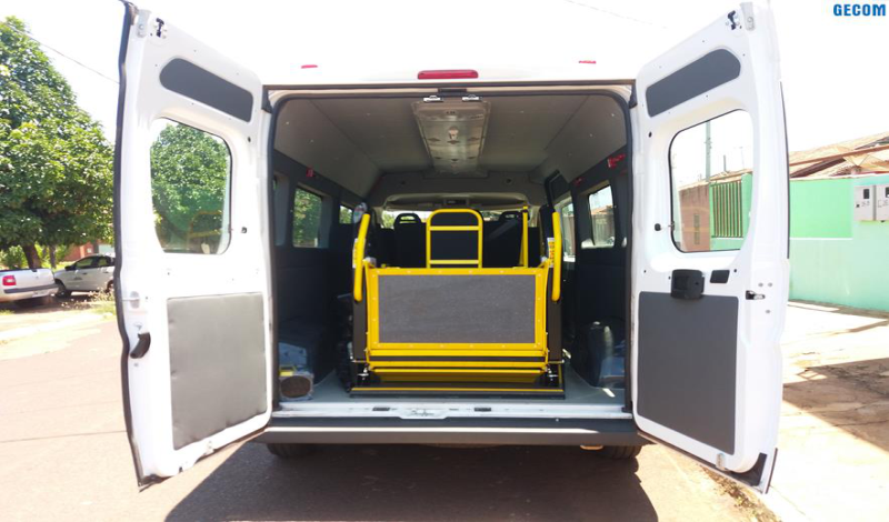 Imagem destaque notícia PREFEITURA ADQUIRE VAN ADAPTADA COM ACESSIBILIDADE PARA TRANSPORTE DE PACIENTES