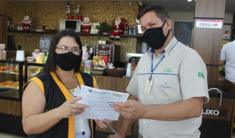 Imagem destaque notícia EMPREENDEDORES S&Atilde;O ORIENTADOS SOBRE SISTEMA DE LICENCIAMENTO SANIT&Aacute;RIO SIMPLIFICADO