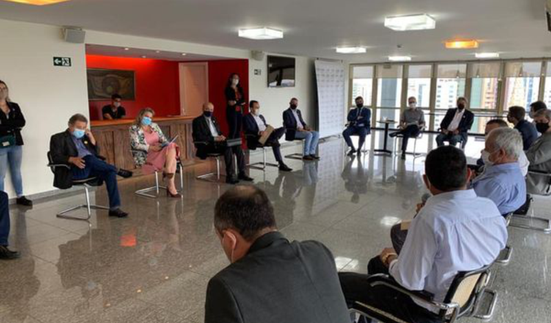 Imagem destaque notícia ARAPORÃ PROTOCOLA DEMANDAS JUNTO AO GOVERNO ESTADUAL