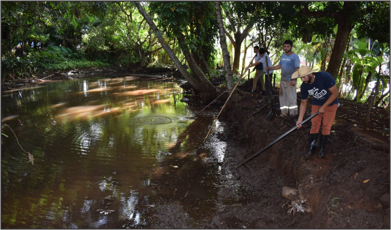 Imagem destaque notícia PREFEITURA TRABALHA NA CONSERVA&Ccedil;&Atilde;O DE NASCENTES DO PARQUE ECOL&Oacute;GICO