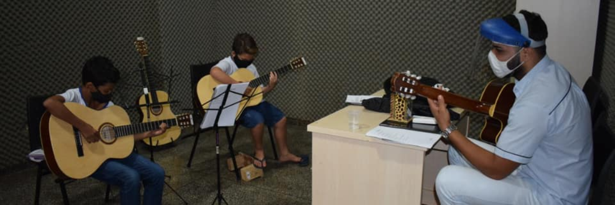 Imagem destaque notícia ESPAÇO DE MÚSICA RETOMA AULAS PRESENCIAIS