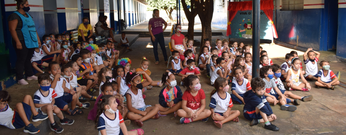 Imagem destaque notícia DIA DO CIRCO COM MUITA ALEGRIA EM ARAPORÃ