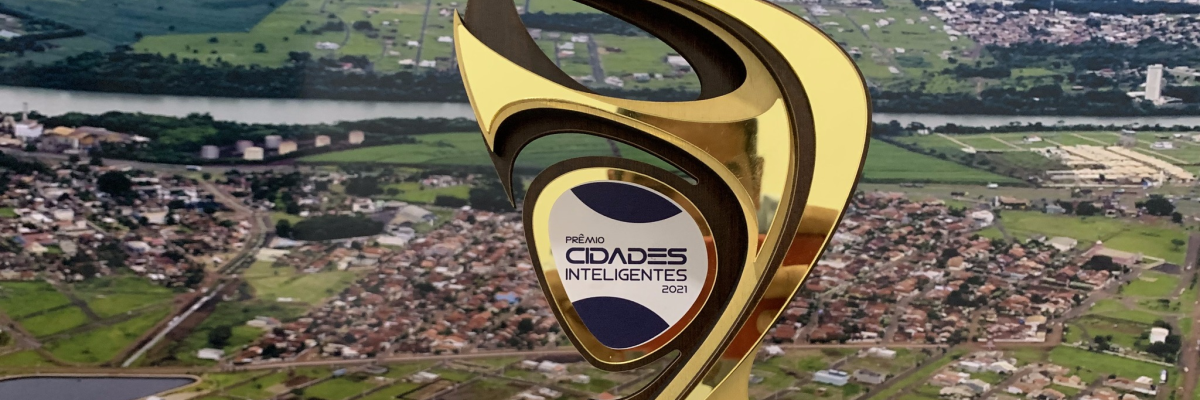 Imagem destaque notícia EDUCAÇÃO E SEAGRO RECEBEM PRÊMIO CIDADES INTELIGENTES 2022