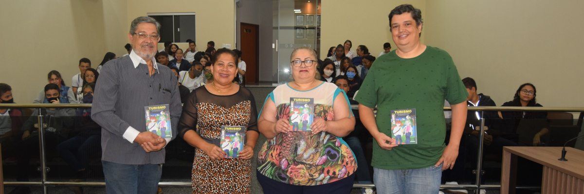Imagem destaque notícia TURISMO FOI TEMA DE PALESTRA PARA ESTUDANTES DE ARAPORÃ