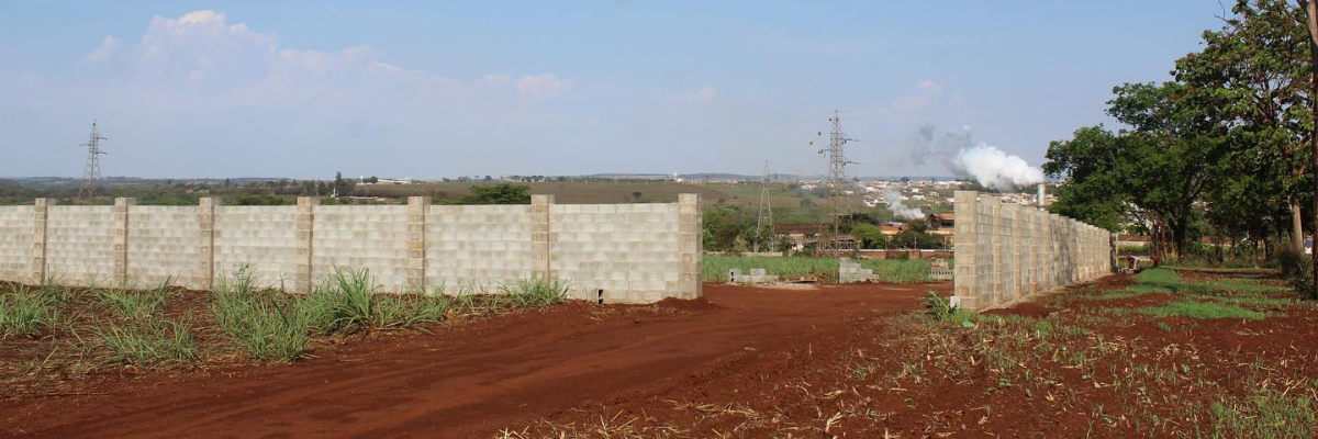 Imagem destaque notícia PREFEITURA ESTÁ INVESTINDO MAIS DE R$ 400 MIL NA AMPLIAÇÃO DO CEMITÉRIO MUNICIPAL