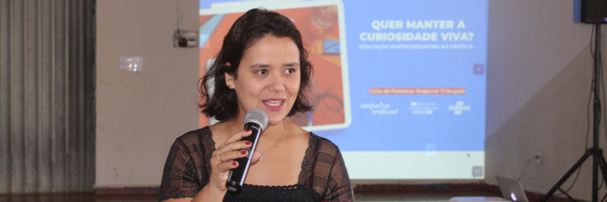 Imagem destaque notícia SÁBADO LETIVO COM PALESTRA PARA EDUCADORES