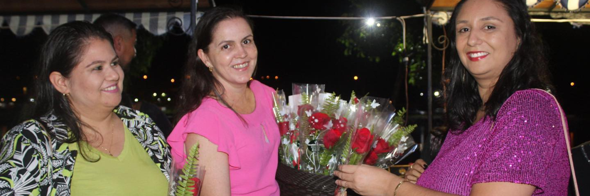 Imagem destaque notícia ARAPORÃ CELEBRA DIA DAS MULHERES COM MUITA DIVERSÃO E MÚSICA BOA