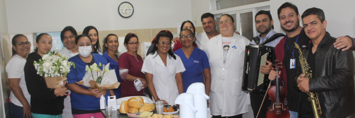 Imagem destaque notícia RECEPÇÃO ESPECIAL PARA OS PROFISSIONAIS DA ENFERMAGEM DE ARAPORÃ