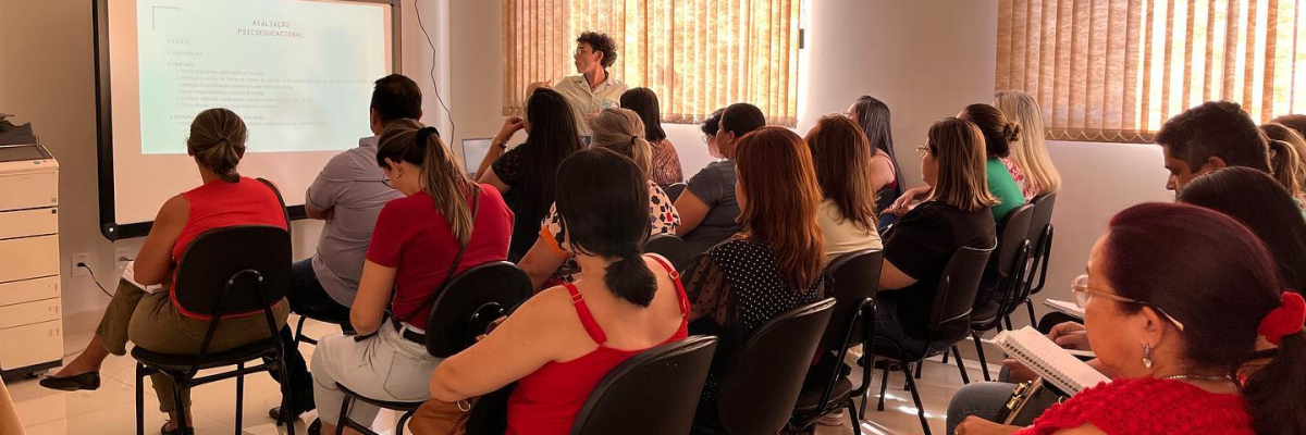 Imagem destaque notícia NOVOS AVANÇOS NA INCLUSÃO E ATENÇÃO PSICOLÓGICA NAS ESCOLAS - 03/08/2023