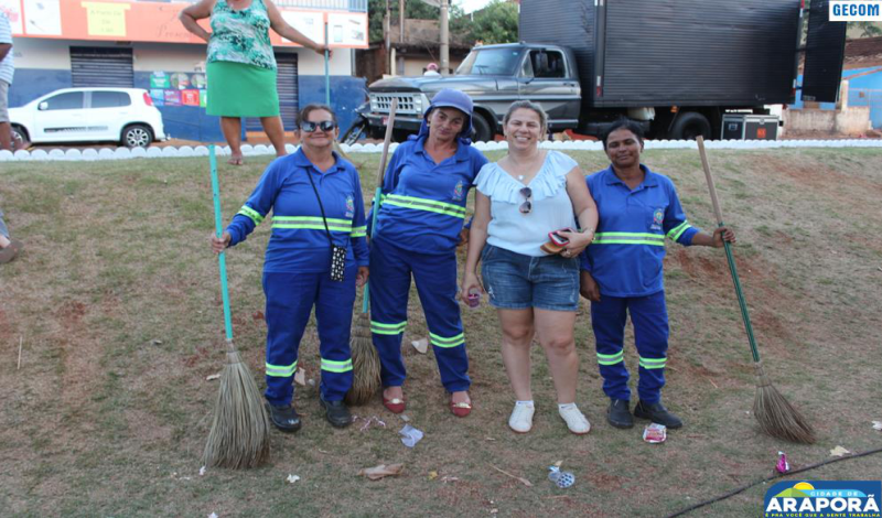 Imagem destaque notícia Equipe de limpeza é elogiada depois da realização da Rua de Lazer