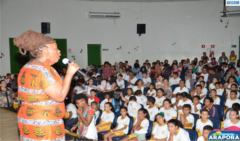 Imagem destaque notícia Palestra sobre a africanidade abre a Semana da Consciência Negra em Araporã