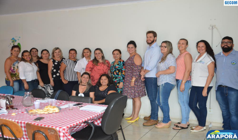 Imagem destaque notícia Educação de Araporã tem nova secretária
