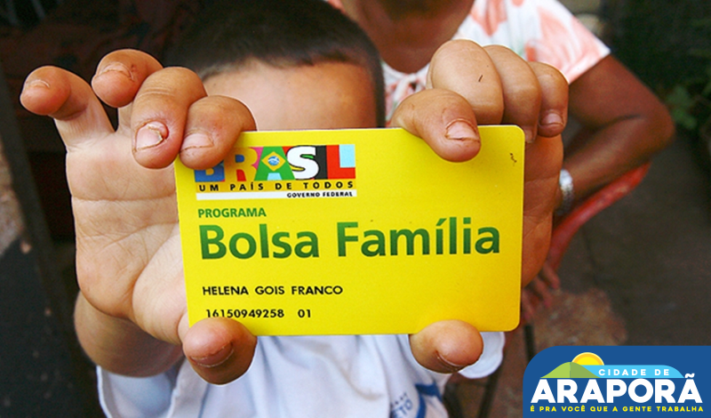 Imagem destaque notícia Bolsa Família paga benefício a 330 famílias de Araporã