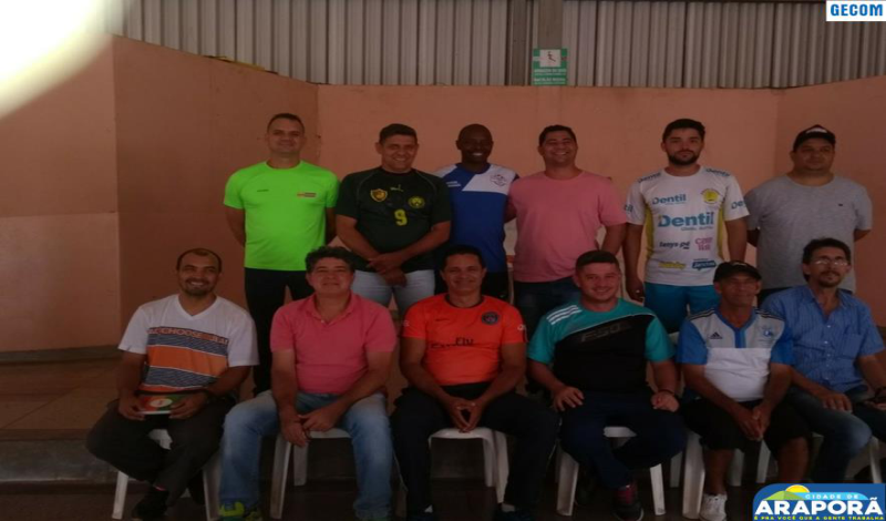 Imagem destaque notícia Equipes de Araporã iniciam preparação para Copa Pontal do Triângulo de Futsal