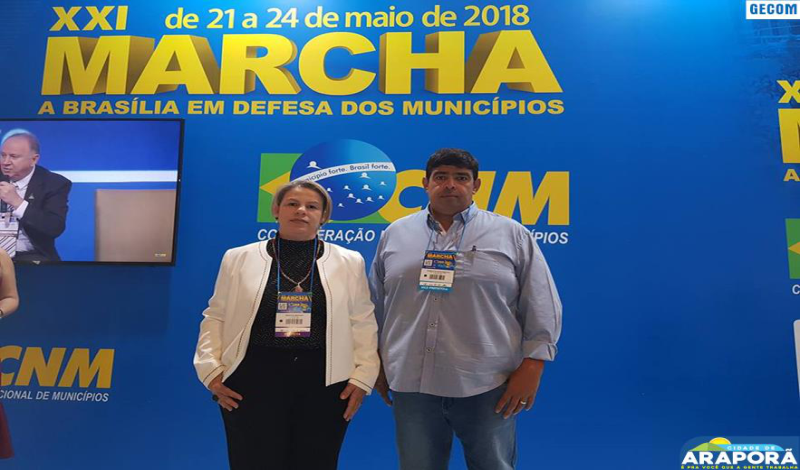 Imagem destaque notícia Comitiva de Araporã participa da Marcha dos Prefeitos e anuncia novidade