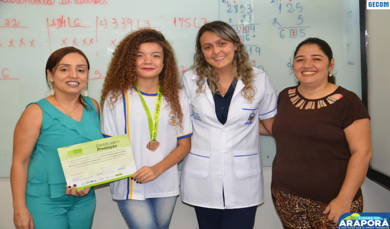 Imagem destaque notícia ALUNOS DA ESCOLA OLINTHA PARTICIPAM DA AVALIAÇÃO DA OBMEP