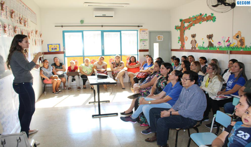 Imagem destaque notícia SAÚDE BUCAL CAPACITA SERVIDORES DO CEMEI EROLTILDES SILVA MENEZES